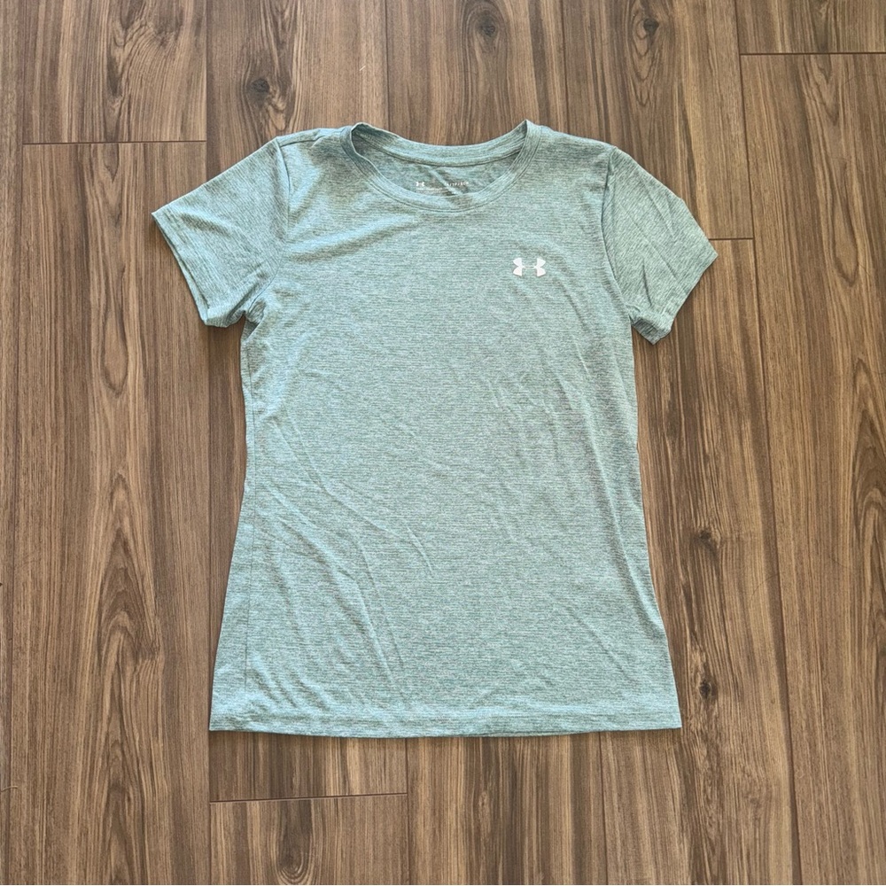 Under Armour Top